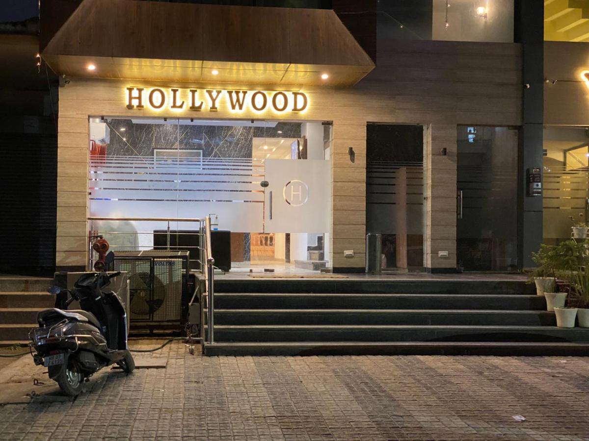Hotel Hollywood - Family Hotel Zirakpur Exterior foto